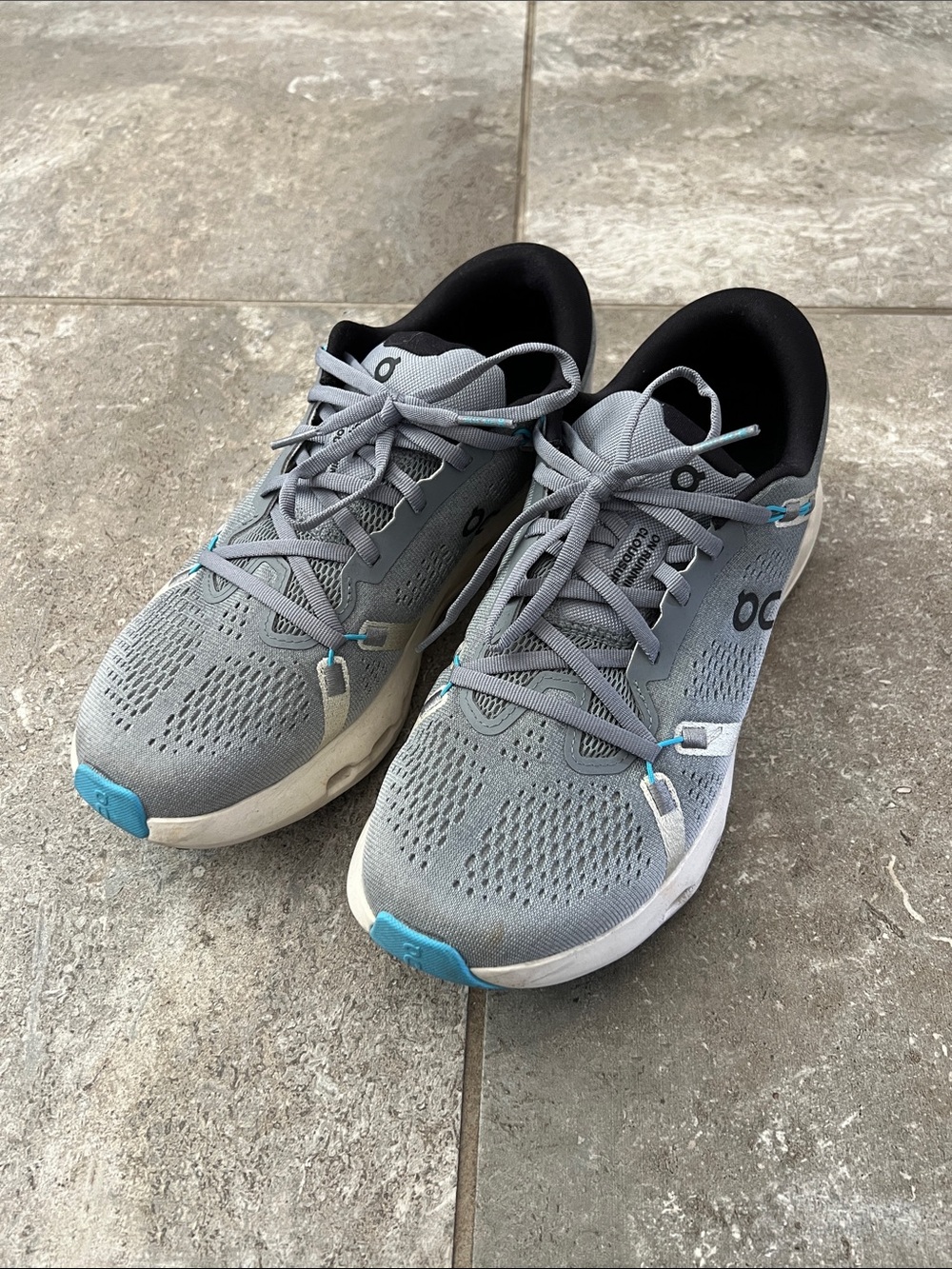 On Running Cloud Men’s Running Shoes